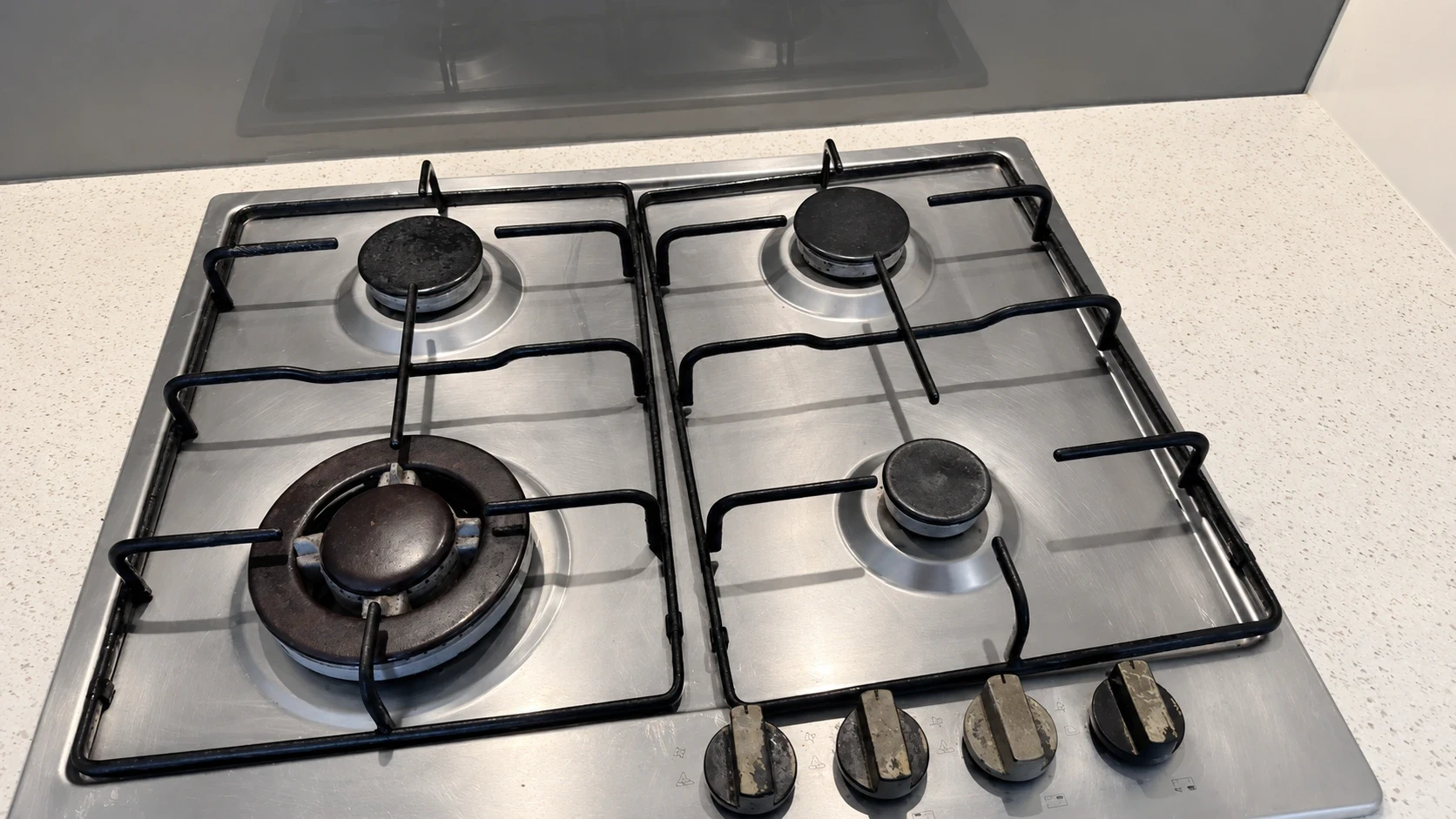 Stovetop after cleaning